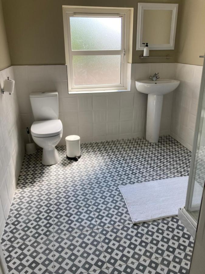 Kilaturley House Apartment 斯温福德 外观 照片