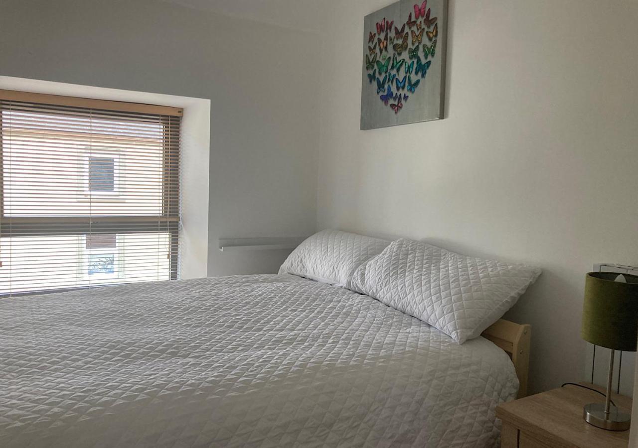 Kilaturley House Apartment 斯温福德 外观 照片